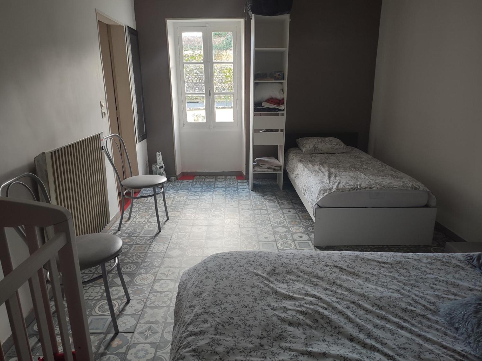 Maison Plain Pied, 2 Chambres, Longere Typique , Fraiche, Dans Bourg Avec Tous Commerces Luçay-le-Mâle Exteriér fotografie