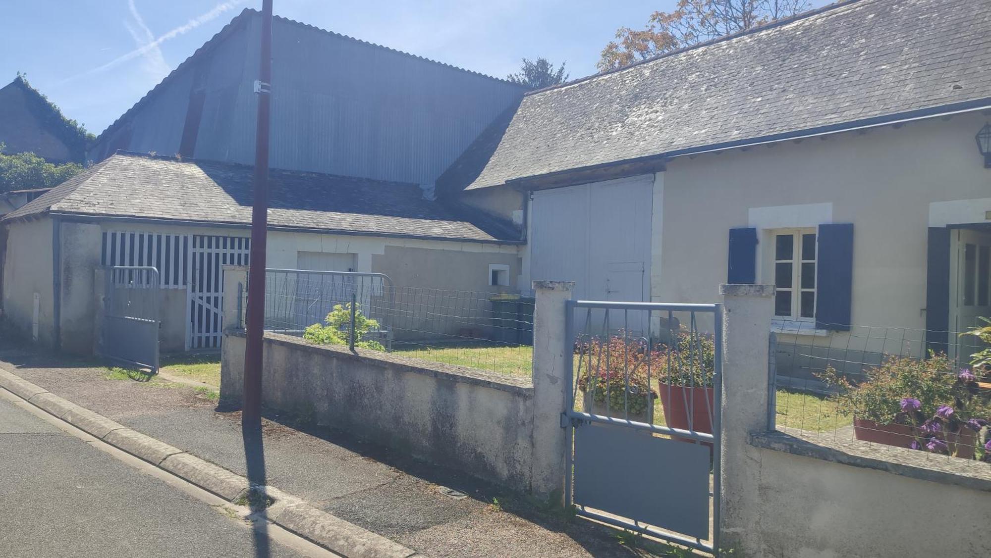 Maison Plain Pied, 2 Chambres, Longere Typique , Fraiche, Dans Bourg Avec Tous Commerces Luçay-le-Mâle Exteriér fotografie